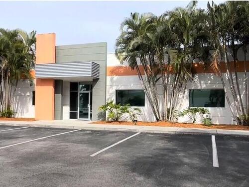 1160 Broadband Dr Drive Unit #F2 Melbourne, FL 32901