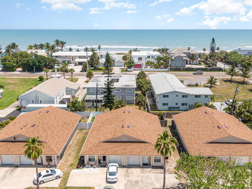 851 Orlando Avenue  Cocoa Beach, FL 32931