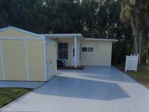 196 Plantation Drive Unit #196 Titusville, FL 32780