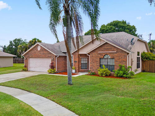 1227 Weeping Willow Lane  Rockledge, FL 32955