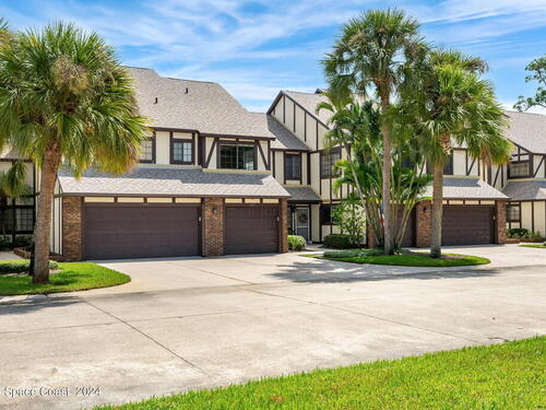 641 Greenwood Manor Circle Unit #32 West Melbourne, FL 32904