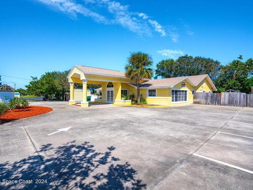 308 Orange Street  Melbourne Beach, FL 32951