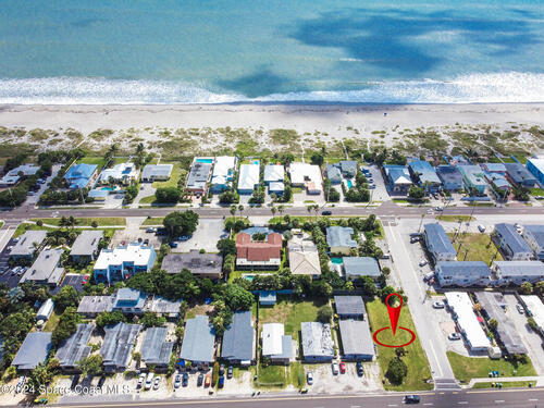 689 Orlando Avenue  Cocoa Beach, FL 32931