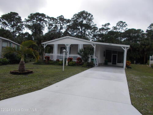 658 Marlin Circle  Sebastian, FL 32976