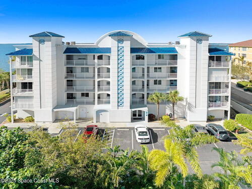 210 24th Street Unit #301 Cocoa Beach, FL 32931