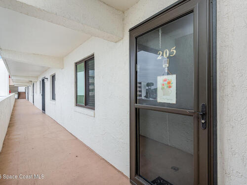 2467 Washington Avenue Unit #205 Titusville, FL 32780