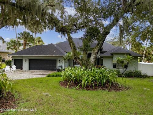 229 Melbourne Avenue  Melbourne, FL 32901