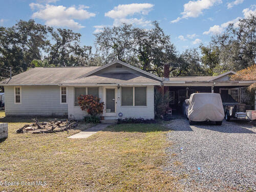 220 Jackson Street  Kissimmee, FL 34744