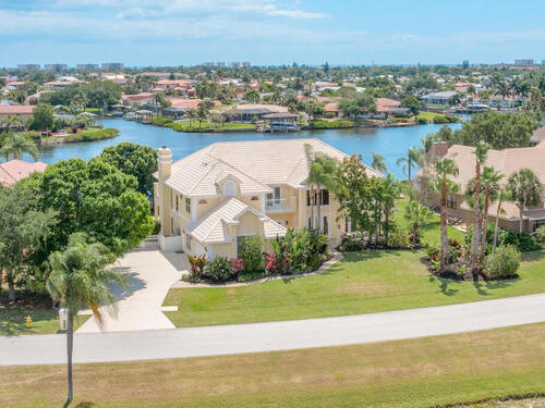 124 Lanternback Island Drive  Satellite Beach, FL 32937